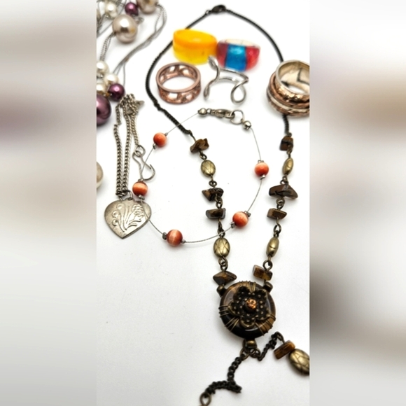 ๐ข3/$19๐ข Mixed Fun Jewelry Lot Teens Tweens Boho Necklaces Rings Bracelet - Picture 3 of 5